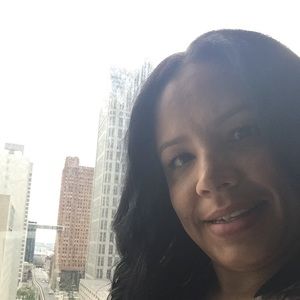 Meet your Posher, Aisha